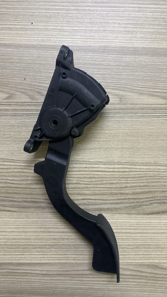 4M51 9F836 AK