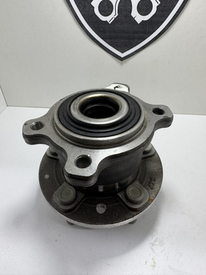 3M51 2C300 CG